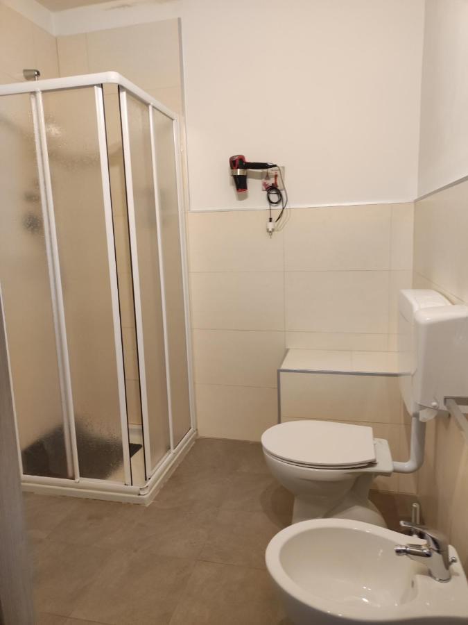 Residenza Lisy Hotel Verbania Kültér fotó