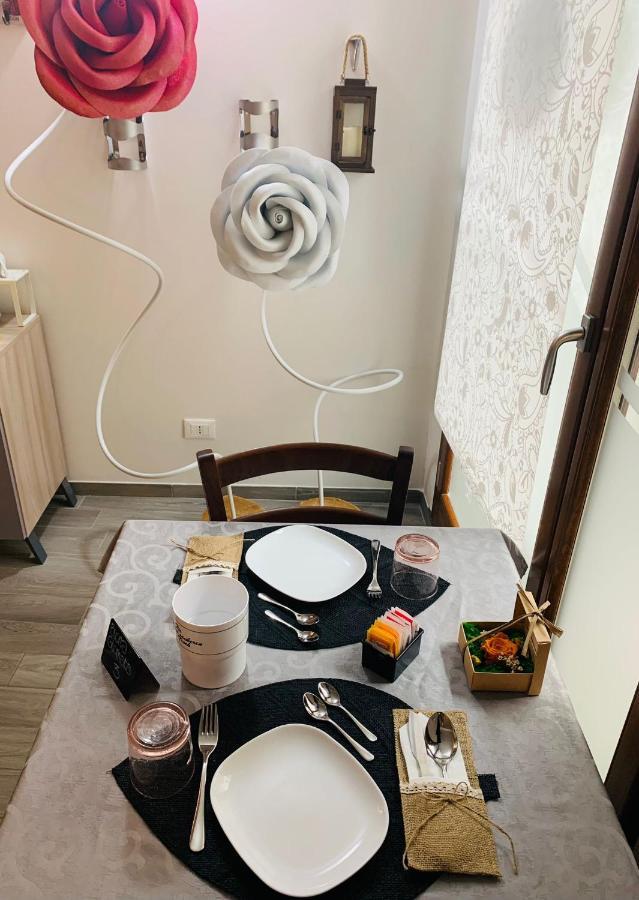 Residenza Lisy Hotel Verbania Kültér fotó