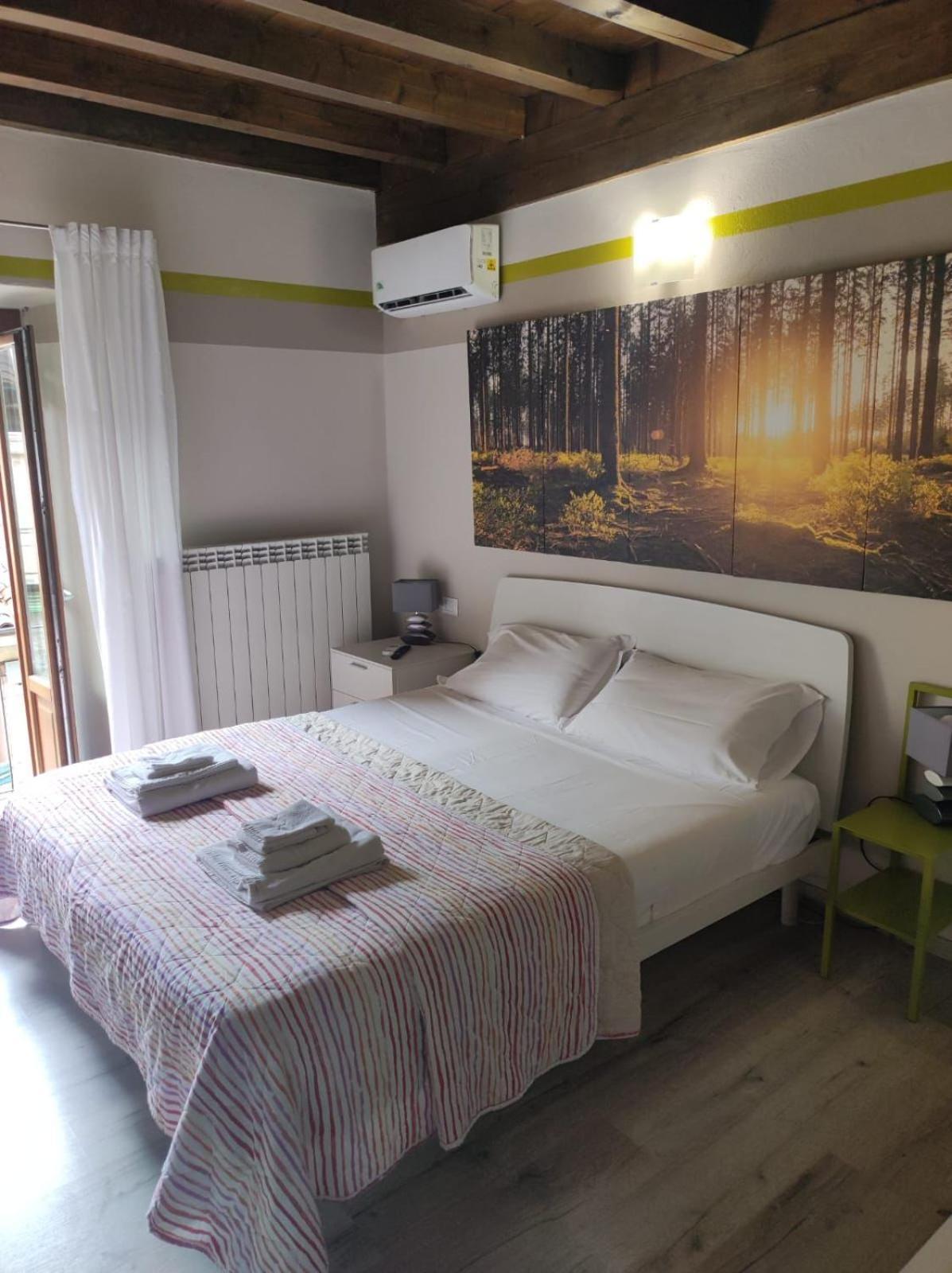 Residenza Lisy Hotel Verbania Kültér fotó