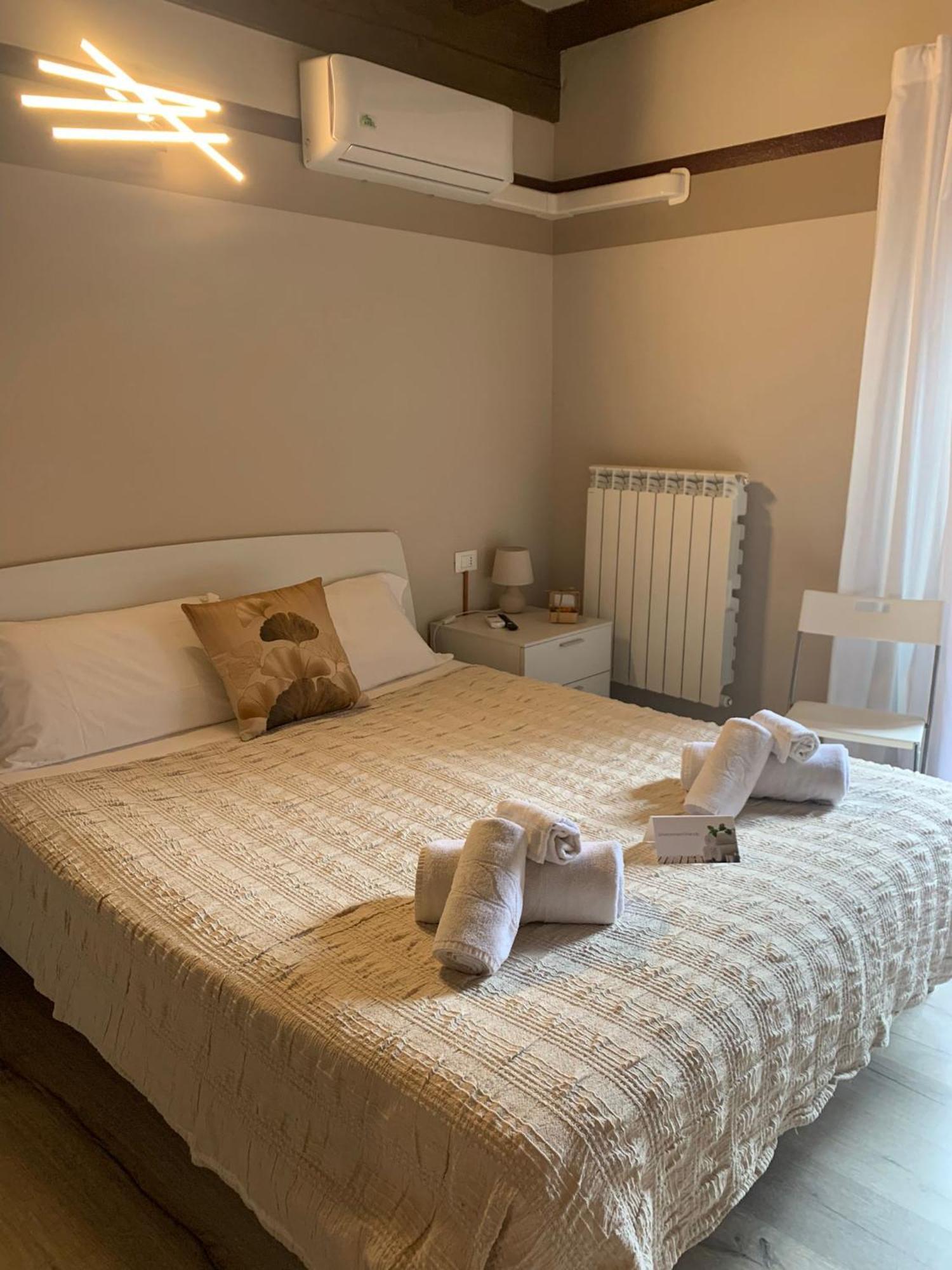 Residenza Lisy Hotel Verbania Kültér fotó