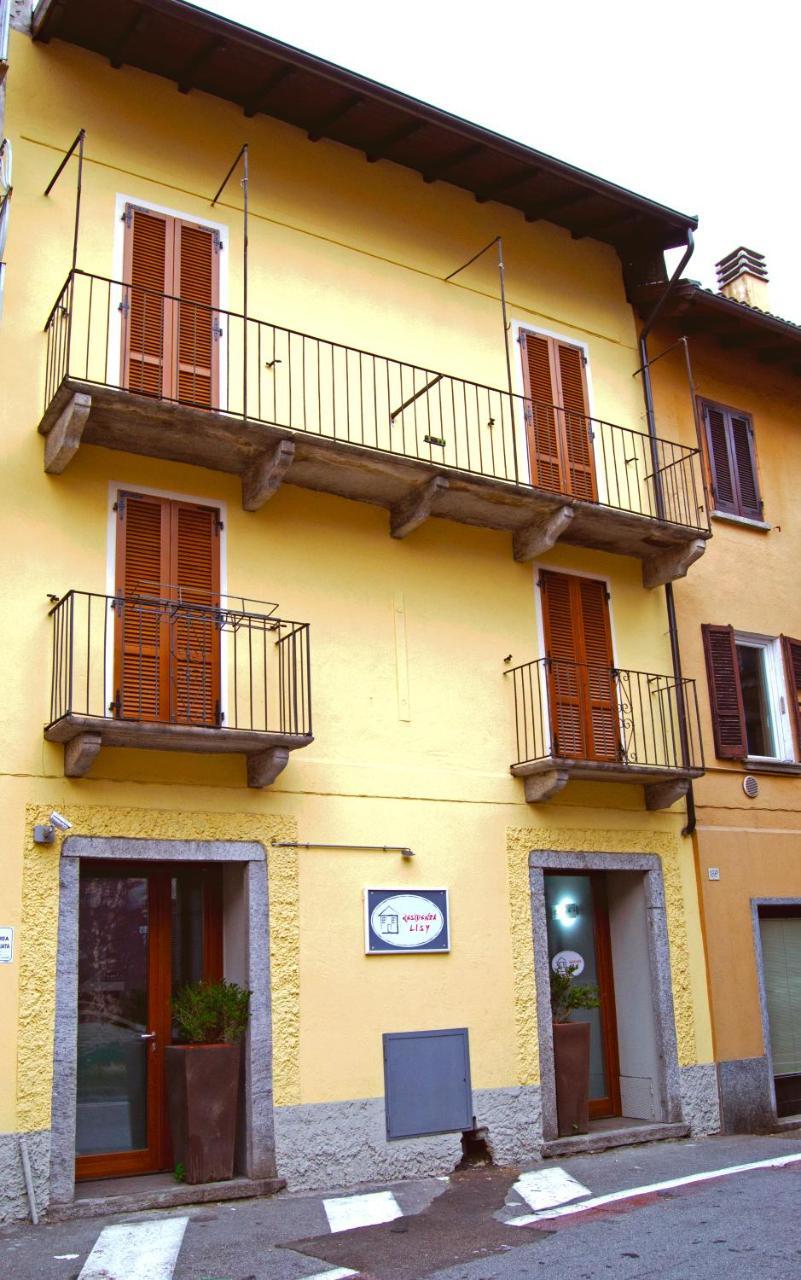 Residenza Lisy Hotel Verbania Kültér fotó