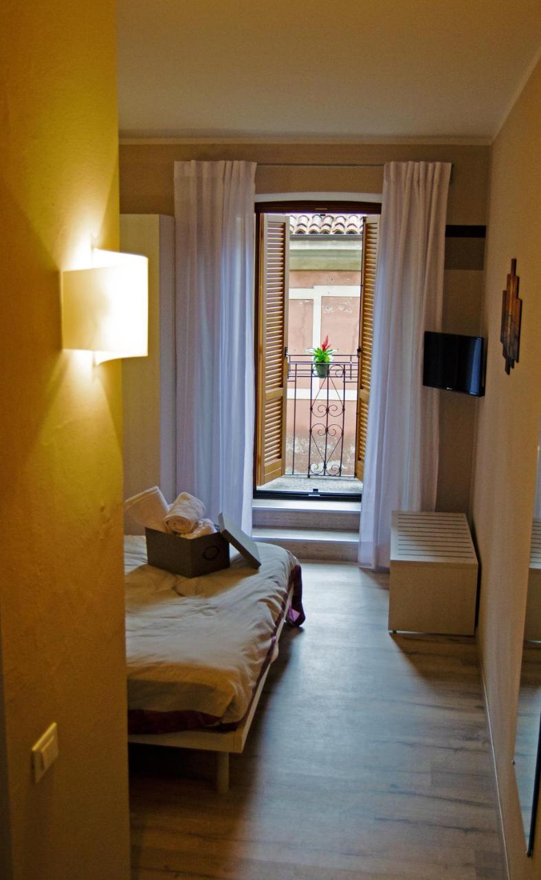 Residenza Lisy Hotel Verbania Kültér fotó
